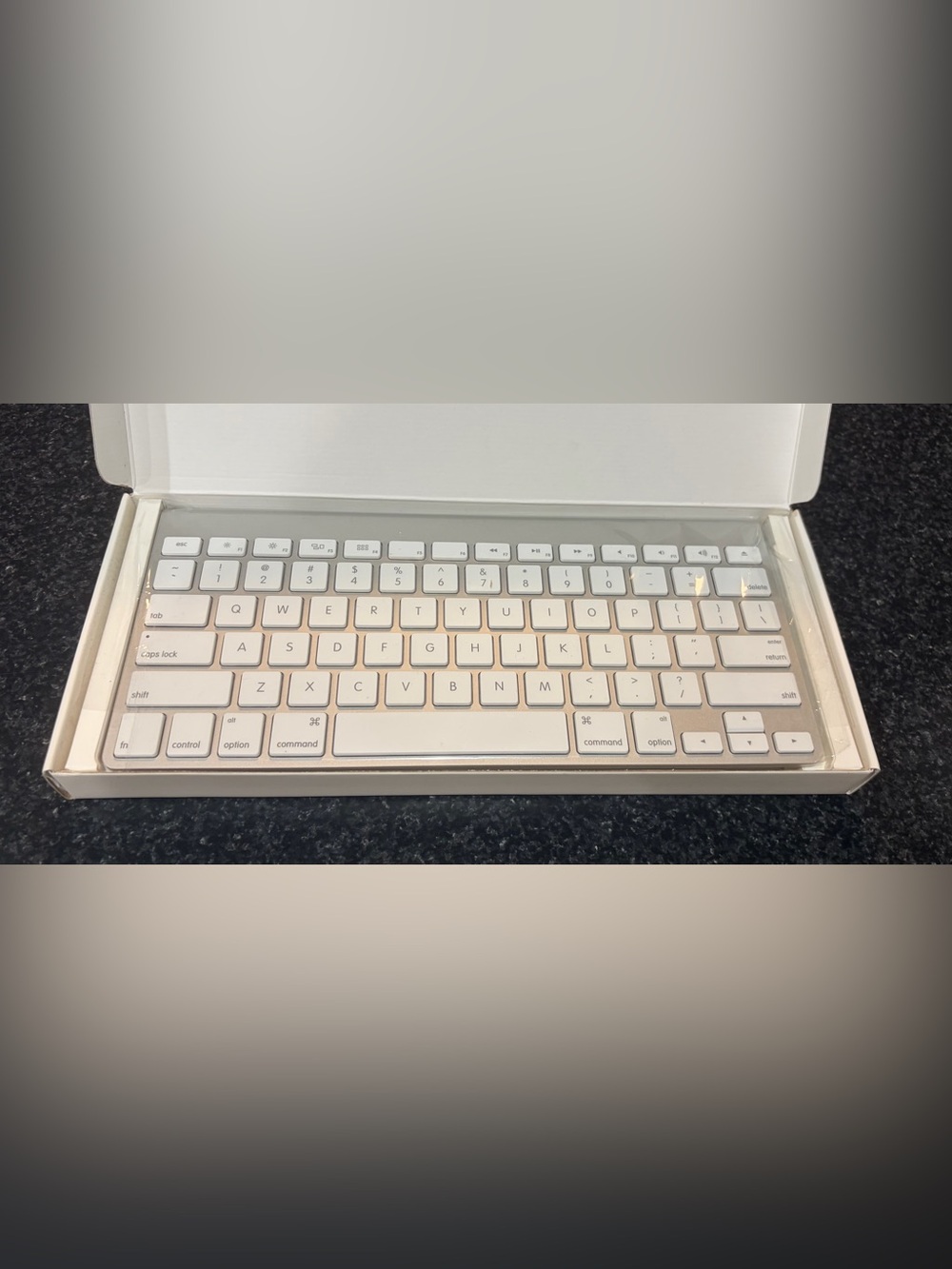 Apple Wireless Keyboard